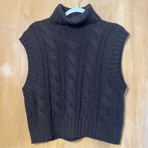H&M Brown Cable Knit Turtleneck Sweater Vest Medium